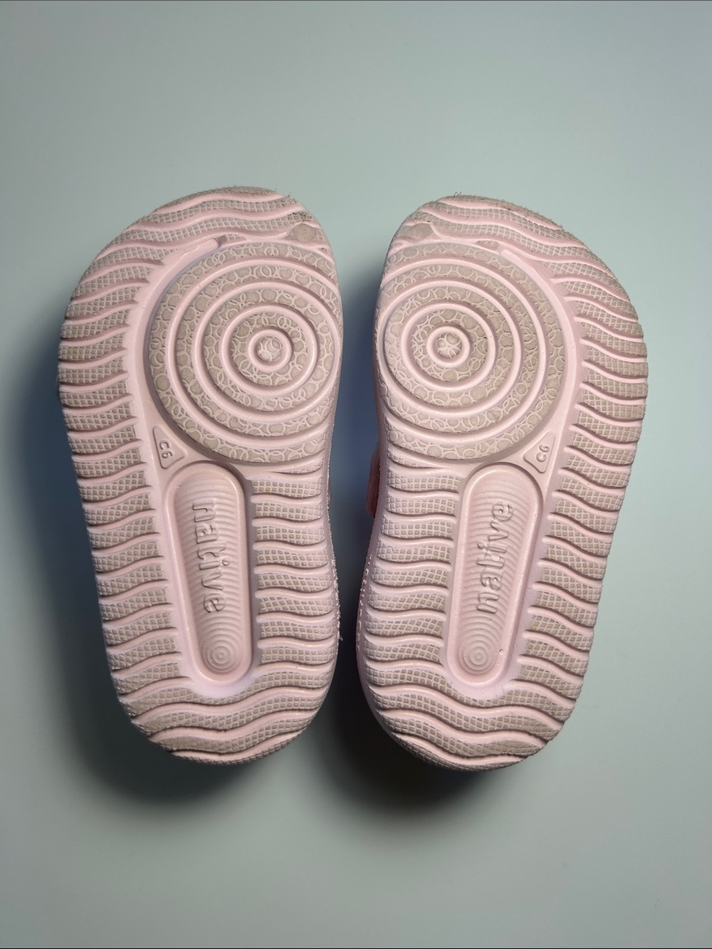 Native Shoes Kids Chase Barely Pink Glitter Strap Sandals Toddler size 6 (6C) - Picture 3 of 8